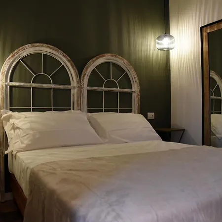 アパートホテル Tenuta Acquaviva *